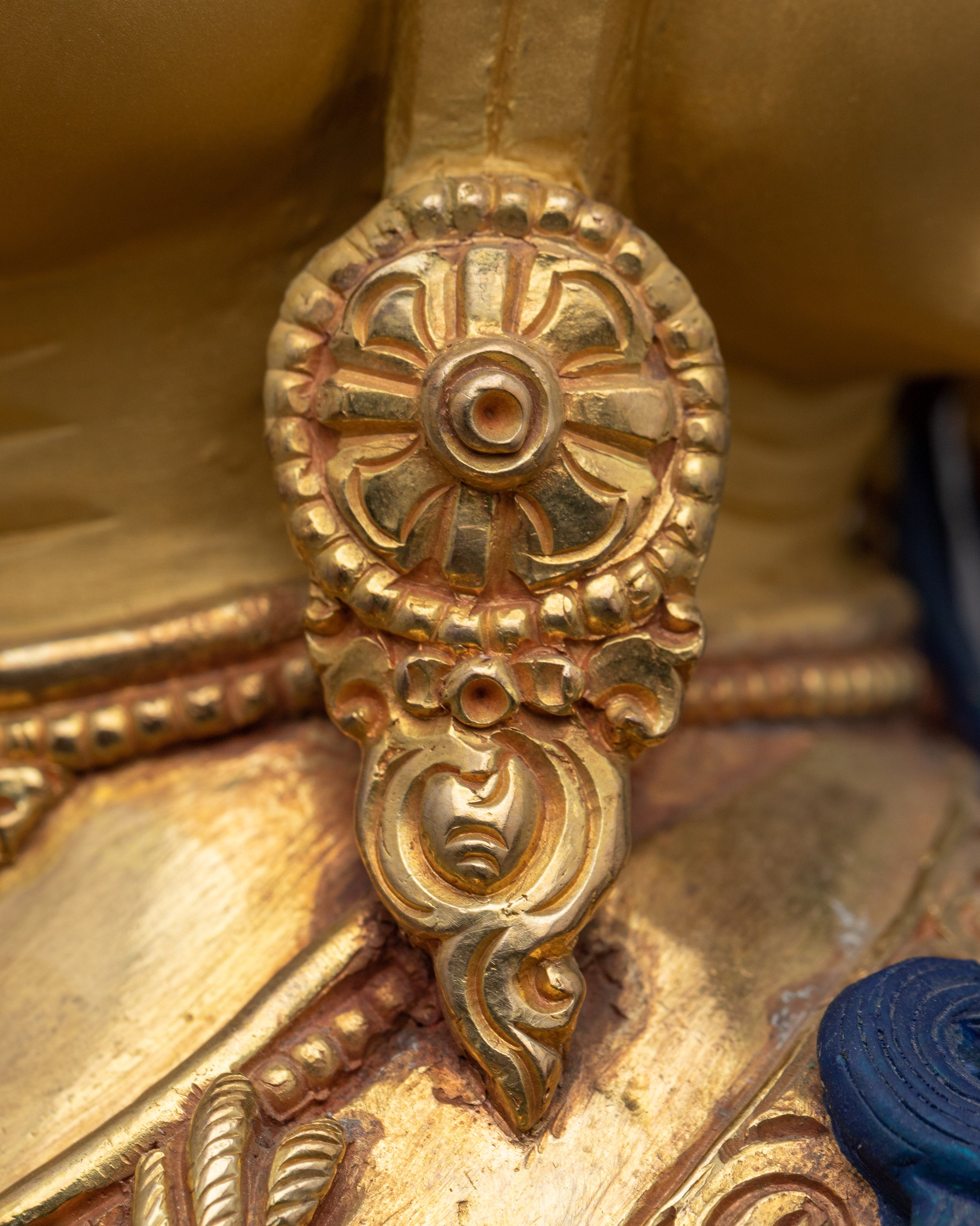 Amoghapasha Lokeshvara Statuette | Traditional Himalayan Artwork of Bodhisattva