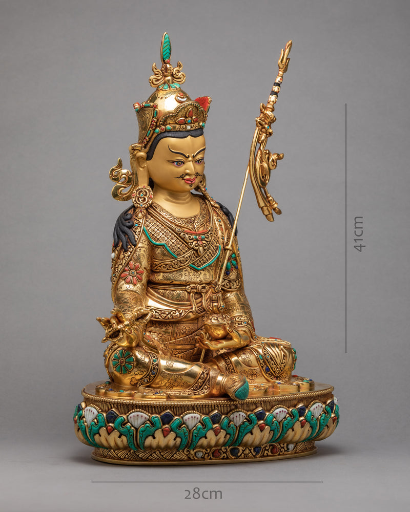 guru rinpoche statue
