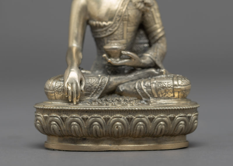 Miniature sculpture of Shakyamuni Buddha |  Buddhist Buddha Statue