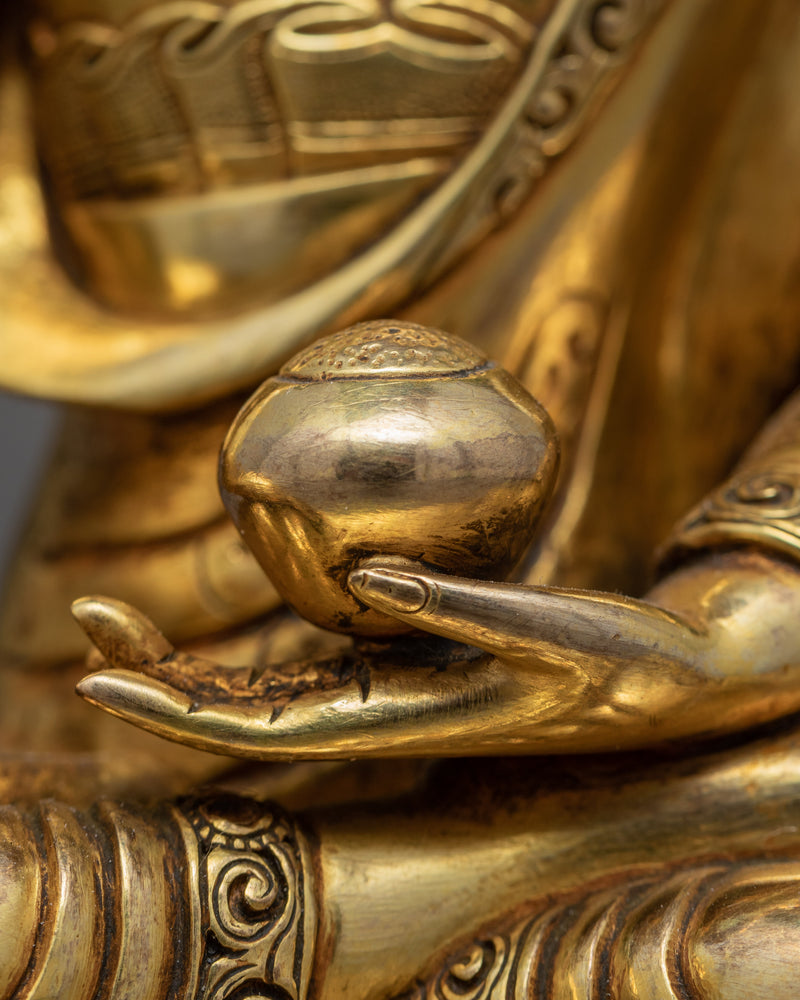 Siddartha Gautama Buddha Statue | Traditional Buddhist Art