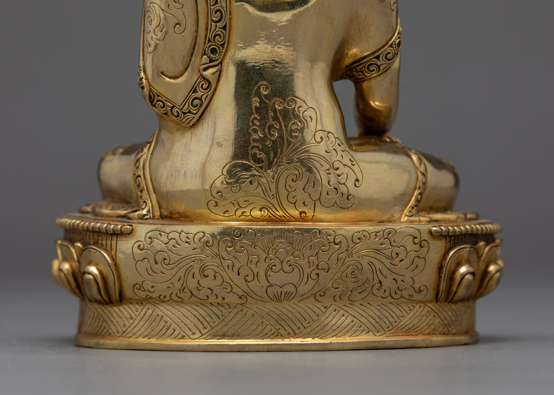 Siddartha Gautama Buddha Statue | Traditional Buddhist Art
