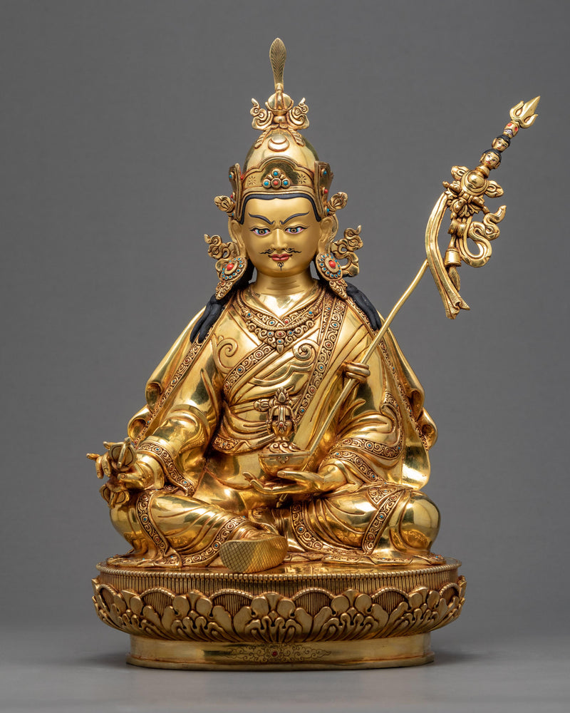 Master Rinpoche Buddhist Statue