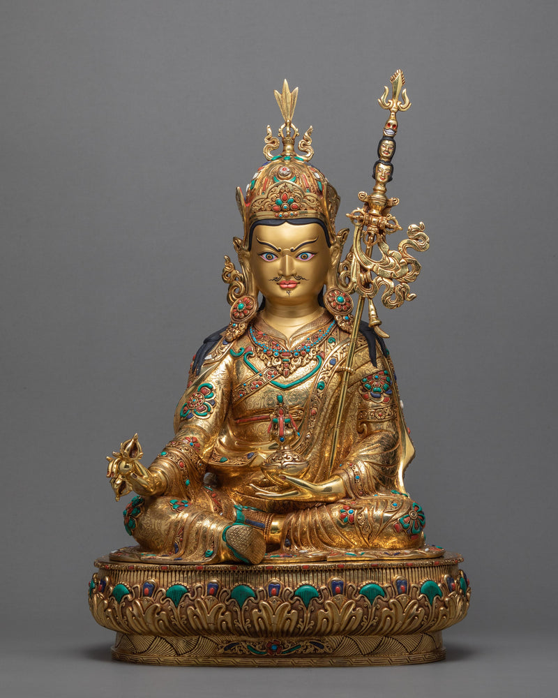 Guru Rinpoche Statue