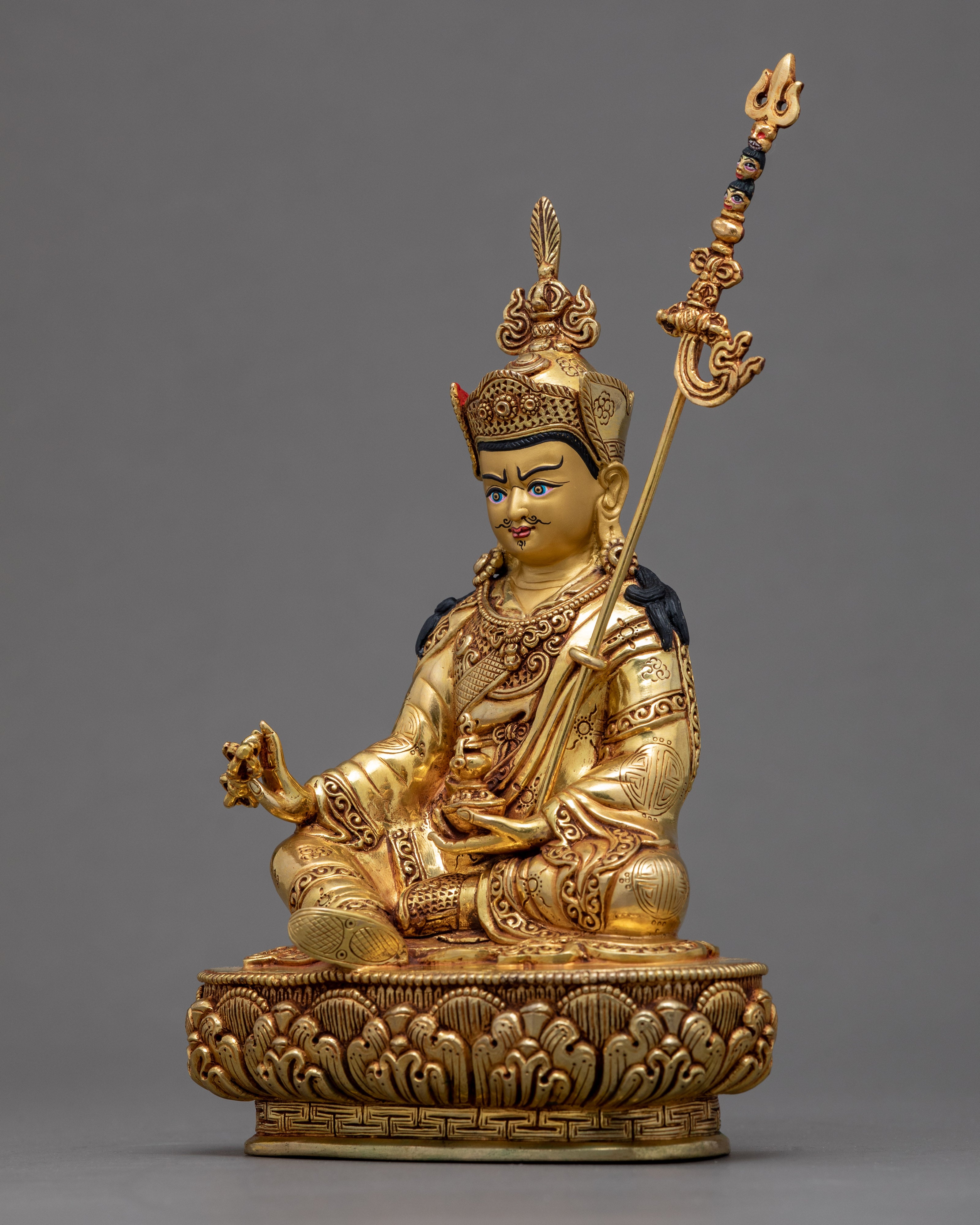 Guru Rinpoche Statue | Traditional Buddhist Art