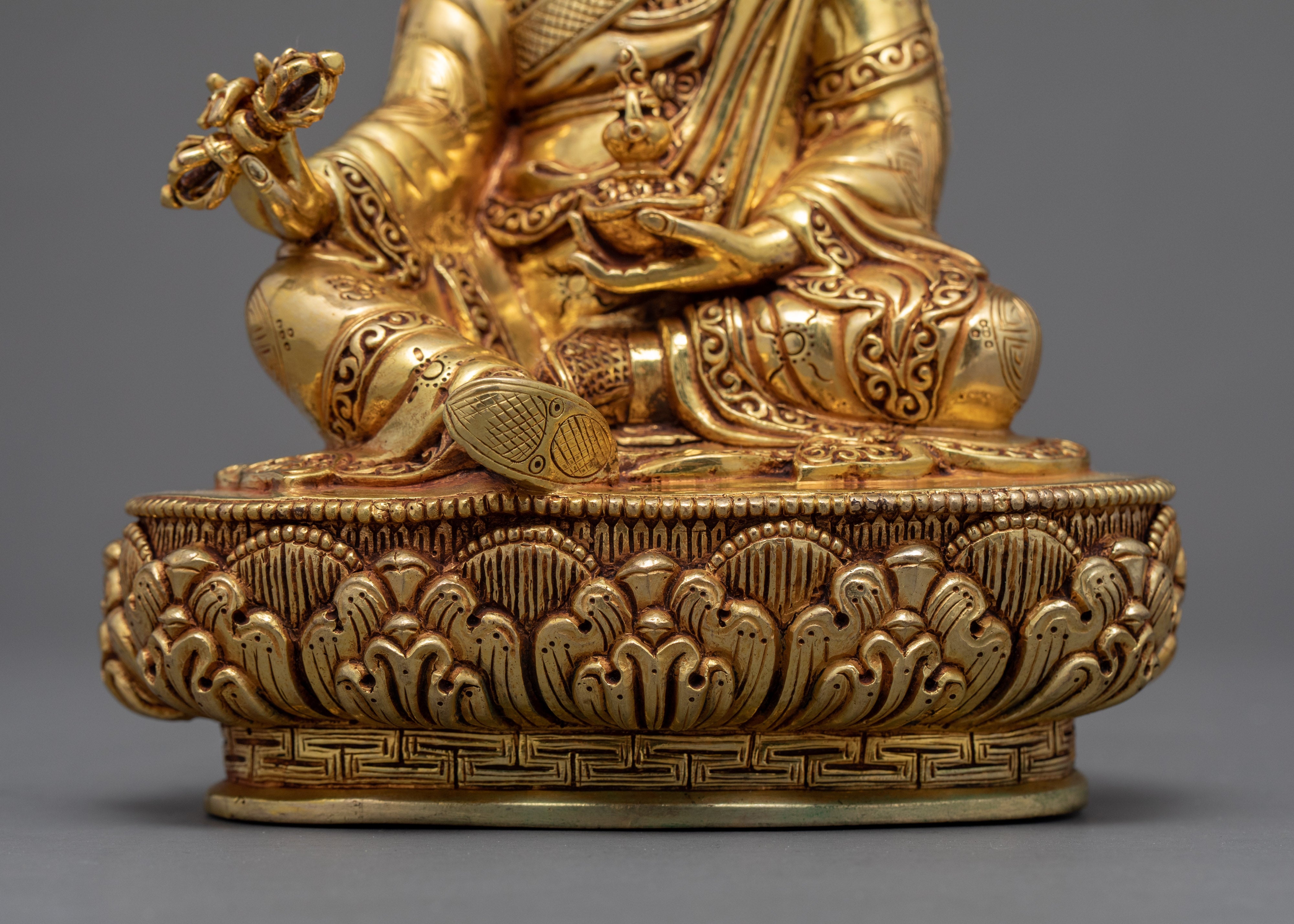 Guru Rinpoche Statue | Traditional Buddhist Art
