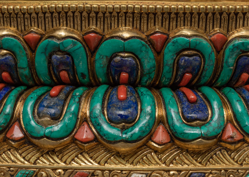 Buddha Shakyamuni Statue | Adorned With Precious Stones | Traditional Tibetan Style