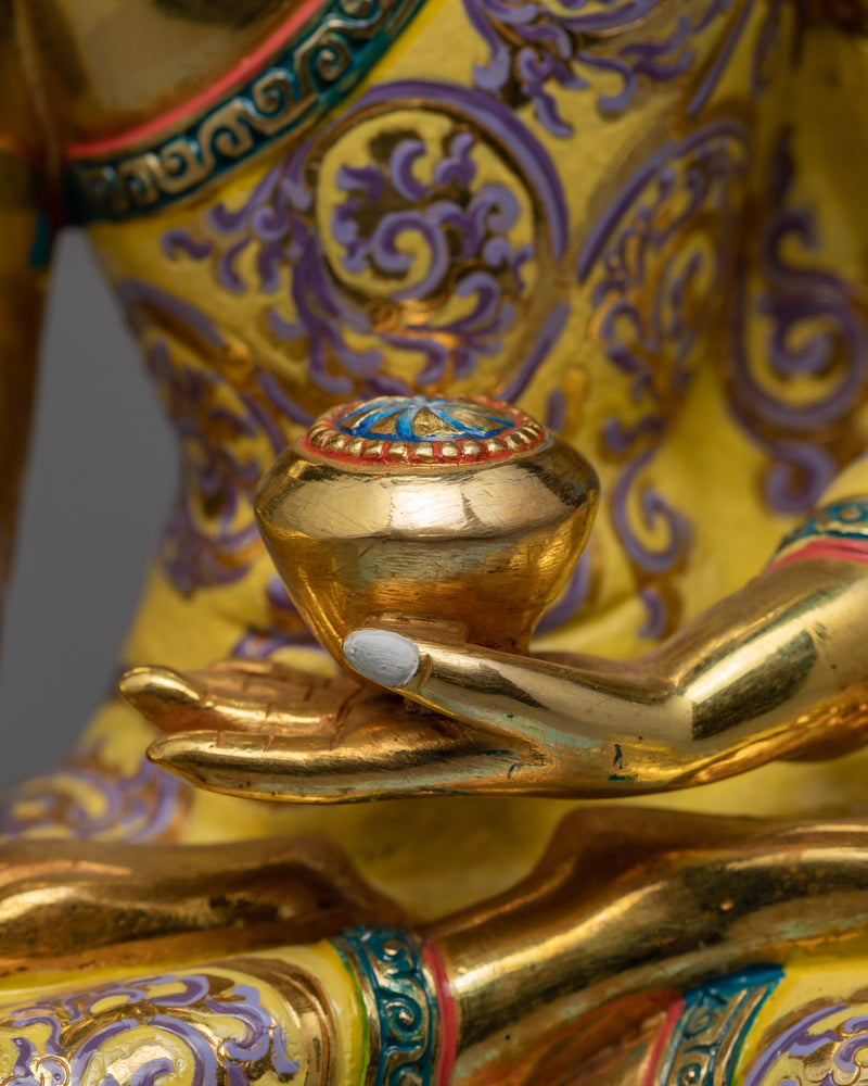 Buddha Shakyamuni Statue in Gold | Handmade Statue