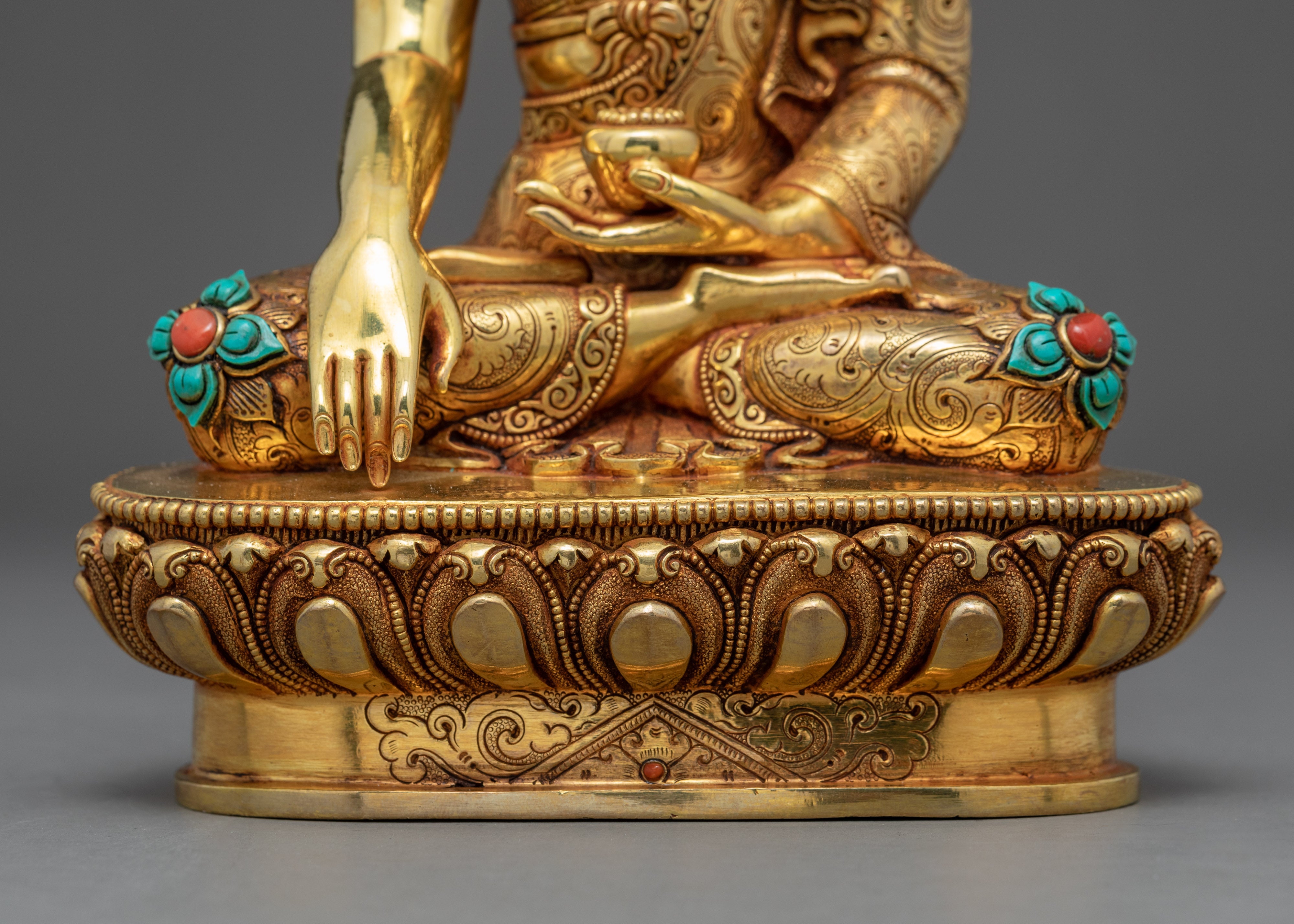Mini Shakyamuni Buddha Statue | Traditional Himalayan Art