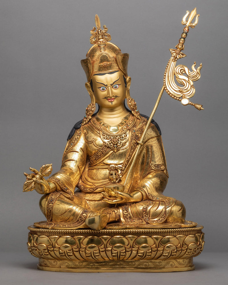 Guru Rinpoche Statue